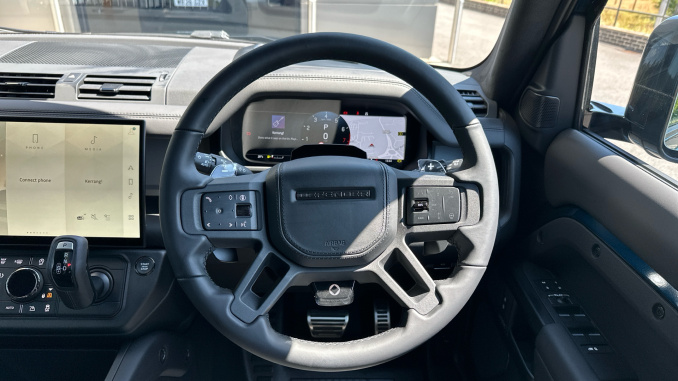 Land Rover Defender 4.4 P635 Octa 110 5dr Auto Petrol Estate - Image 15